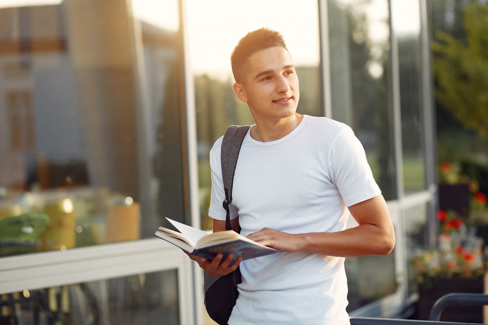 التقديم على الجامعات في قبرص وتركيا